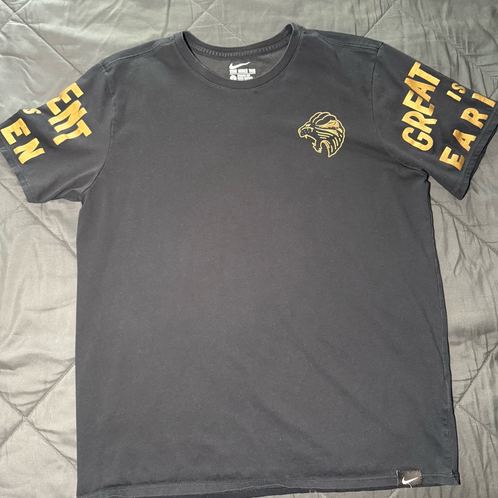 Size L LeBron James "Greatness Is Earned" “Talent Is Given Black Nike LBJ Shirt